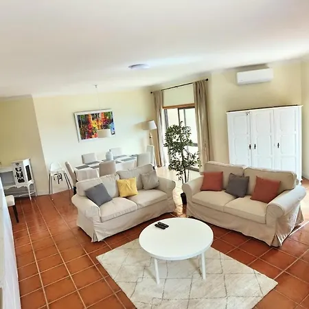 Apartment For 8