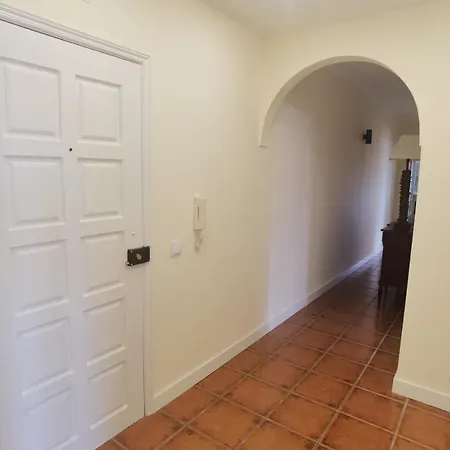 For 8 Apartment