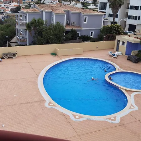 For 8 شقة لاغوس