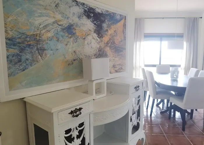 Apartment For 8 Lagos