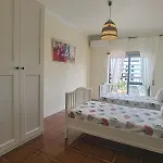 Apartamento For 8 *