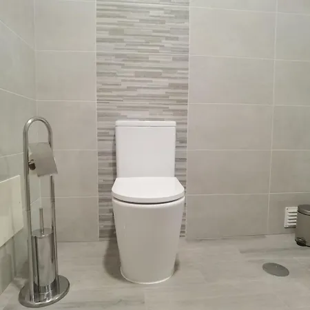 For 8 Apartment